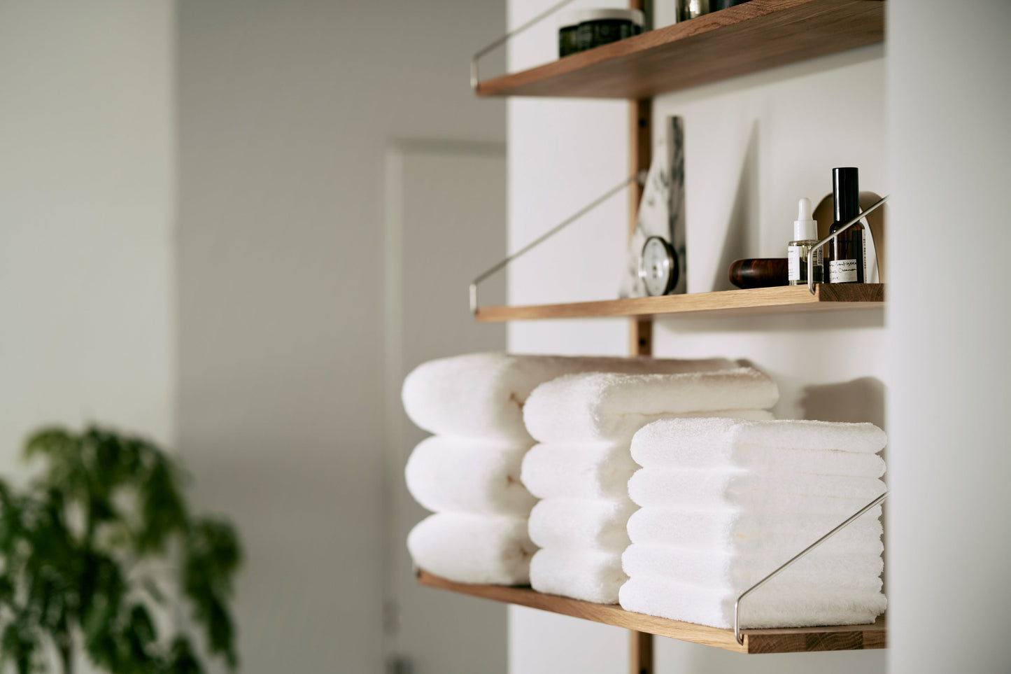 Wellis|高級フェイスタオル|ホワイト