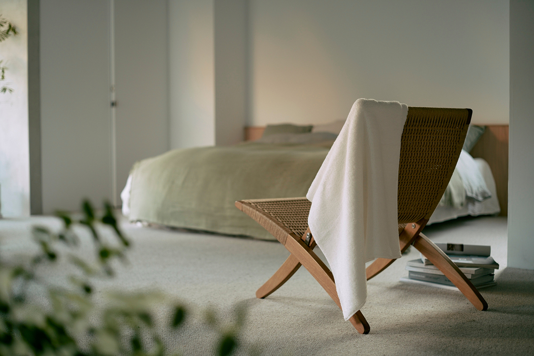 優美なひとときを包む、上質なバスタオル